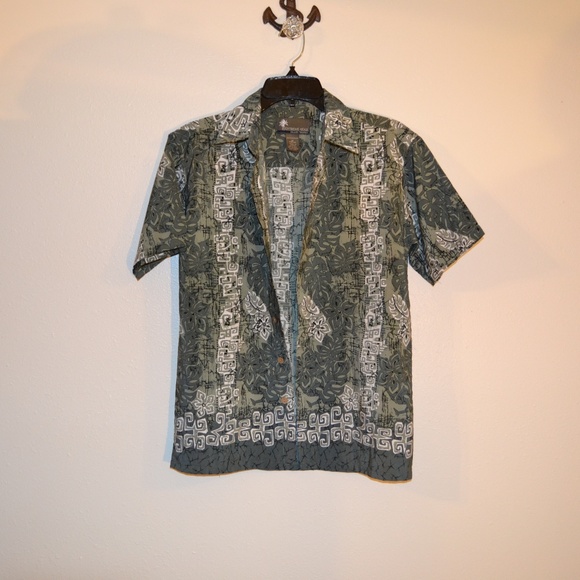 4for$20🤑EXTREME GEAR ISLAND TROPICS SHIRT - Picture 1 of 6